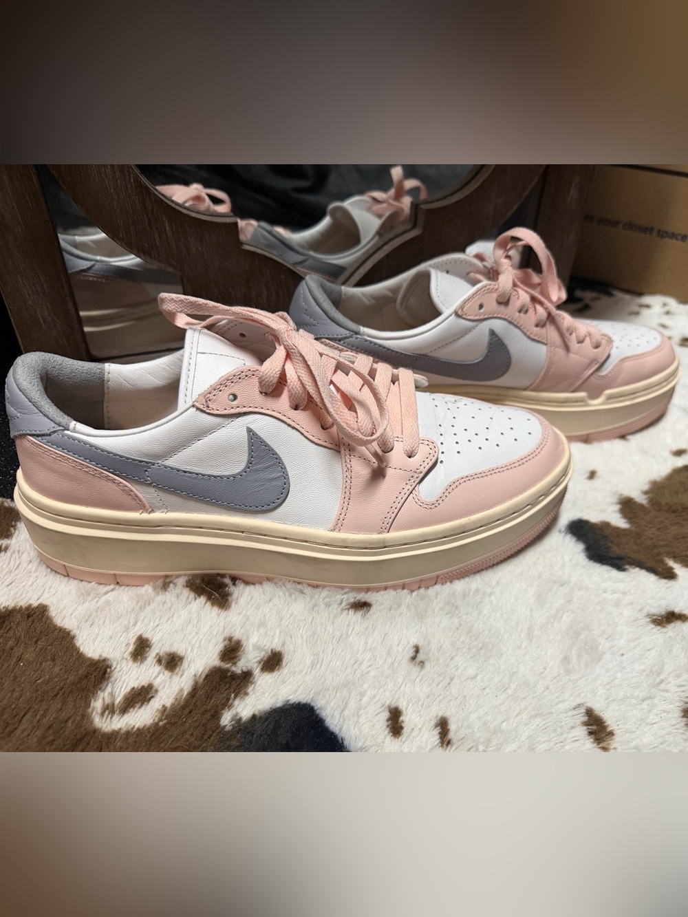 Nike Women's Pink and Gray Low-Top Platform Sneakers